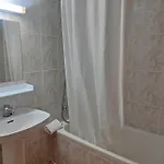 Hotel apartamentowy Midi 3000 *