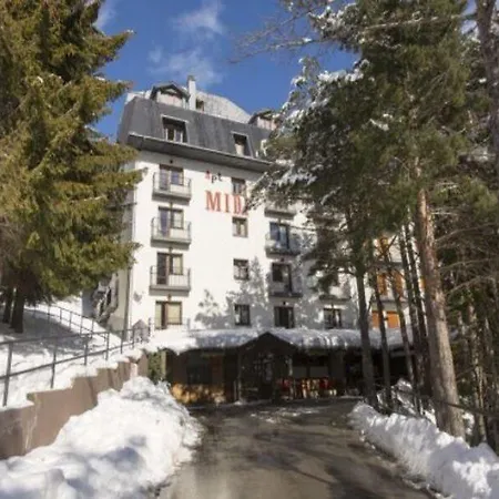 Aparthotel Midi 3000 Formigal