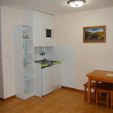 Aparthotel Midi 3000 *
