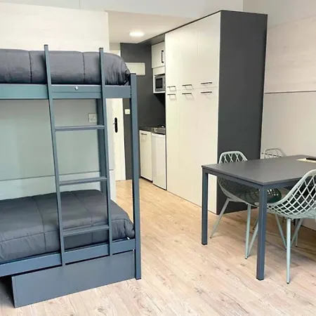 Aparthotel Midi 3000