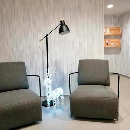 Apartmanhotel Midi 3000 *