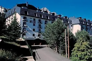 Aparthotel Midi 3000 *