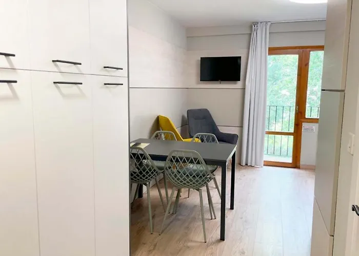 Lägenhetshotell Midi 3000 *